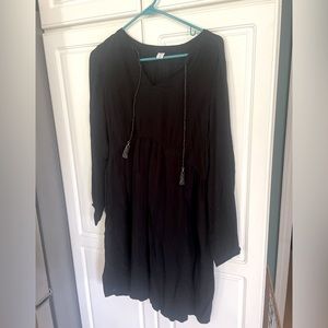 Old Navy long sleeve ruffle dress